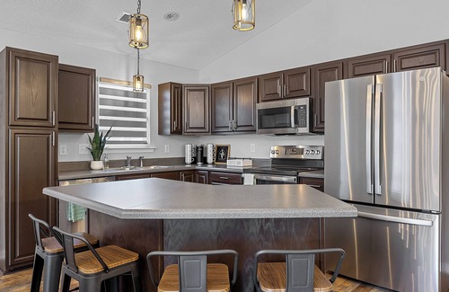 Boiling Springs House | Rustic Retreat 3bdr/2bathnHome in Boiling Springs