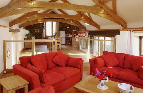 Ashburton House | Rustic Rural Barn Conversion