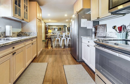 Lyon County House | Rustic & Secluded Nevada Home: On-Site Dog Park!