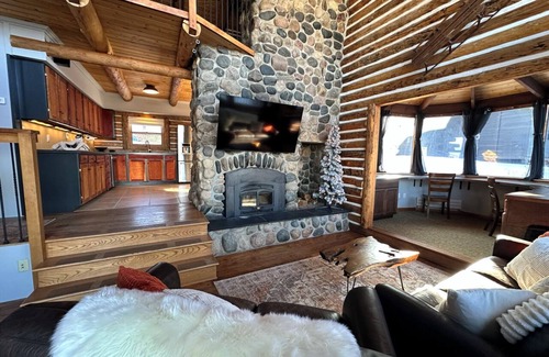 Steamboat Springs Cabin | Rustic Ski Cabin Getaway