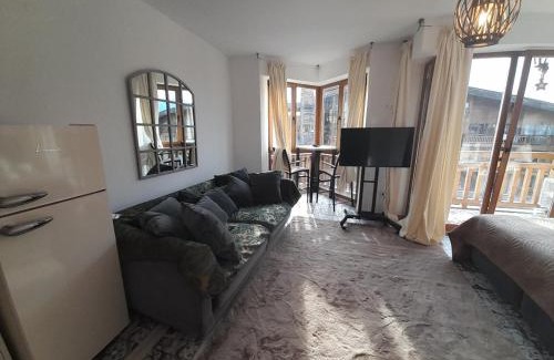 Razlog Apartment | Rustic Spa at Pirin Golf