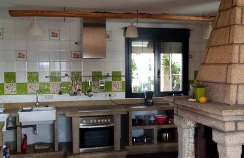 Coiron Villa | Rustic Stone House with views of the Rías and Mar de Galicia.