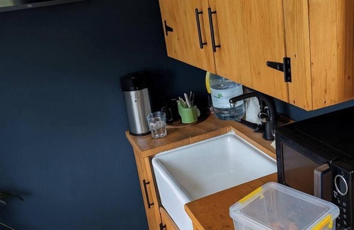 Bacup Cabin | Rustic Valley Cabin at Animal Rescue Sanctuary