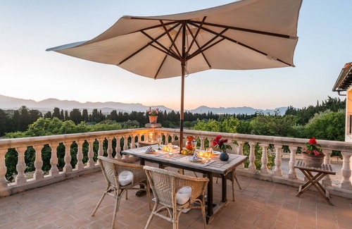 Alcudia Villa | Rustic villa with pool