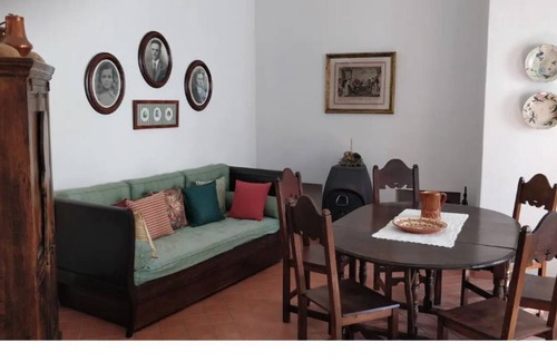 Carvalhinhos House | Rustic Village House for Nature Lovers