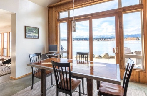 Comox Cottage | Rustic Waterfront Cottage