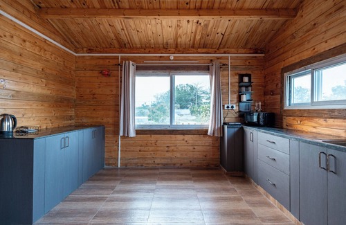 Chevella Other | Rustic Wood - The Cozy Nature Escape