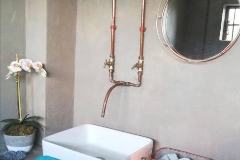 Roodeplaat House | Rustic Wooden Cabin