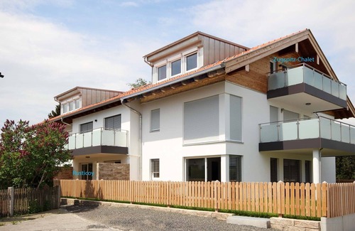 Oy Apartment | Rusticoy - friendly and personable
