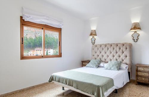 Alpuente Apartment | RUSTIKALPUENTE Casa del MEDICO