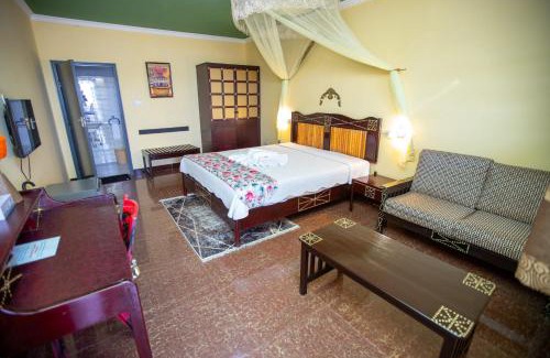 Mwanza Hotel | Rusty Rock Beach Resort & Spa
