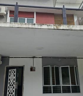 Kampung Ulu Chepor House | Ruzarani Home Meru Suria