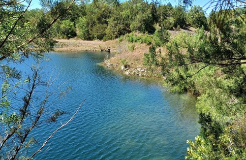 Branford RV Rental | RV Camping Spots - Private Lake View - < 5 minute drive to Ichetucknee River