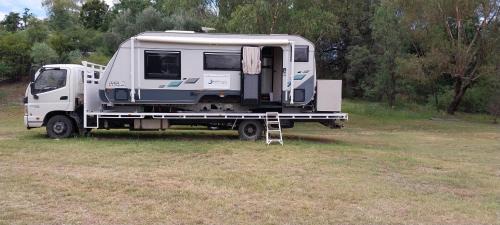 Gunnedah Other | RV Caravan in Rural Setting on Edge of Town close to AgQuip