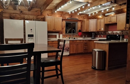 Remington Cabin | RV'ers Reprieve /Friends and Family R+R