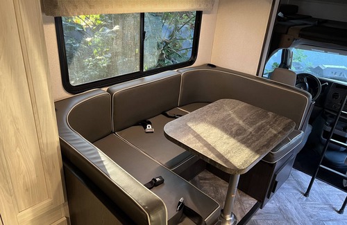Fairvilla House | RV In Orlando, Close To Everything