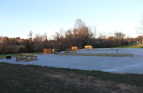 Sparta RV Rental | RV Resort in between Sparta and Crossville with Full Hook Up Sites