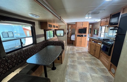 Christina Lake RV Rental | RV & Site Rental in Christina Pines Campground
