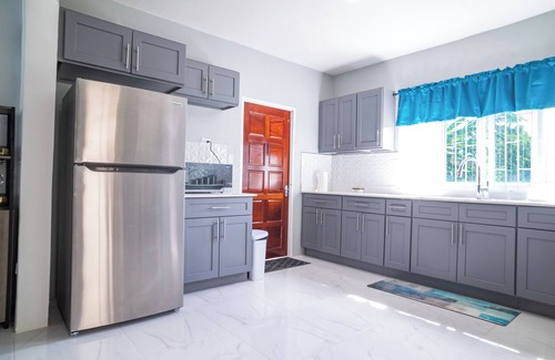 Glendevon House | RVR Homes - Greenwood. St. James Your Perfect Getaway Awaits