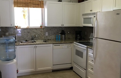 Alice Town Condo | RW Bimini - BEST LOCATION!