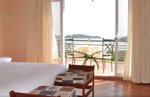 Mwanza Hotel | Ryan's Bay Hotel