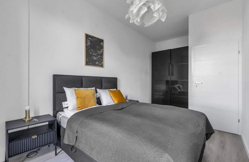 Zoliborz Apartment | Rydygiera Comfort Apartments N1 by Rentujemy