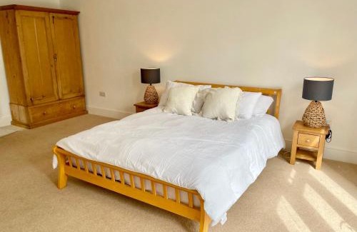 Helmsley House | Rye Court Cottage - Stunning cottage in central Helmsley with parking