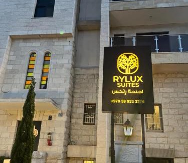 Ramallah Apartment | RyLux Suits