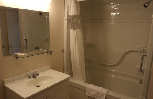 Leamington Hotel | Rymal's Motel