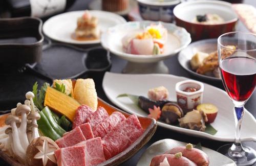 Takayama Hotel | Ryokan Kutsuroginoya Yuu