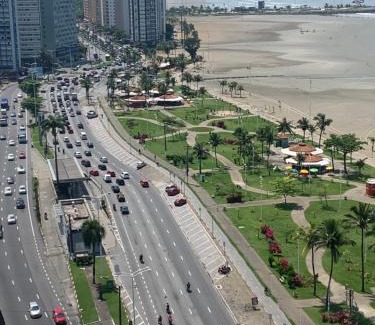 Itarare Apartment | São Vicente Itararé prédio frente mar apto fundo vista parcial