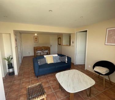 Bedarrides Apartment | Séde Vacante