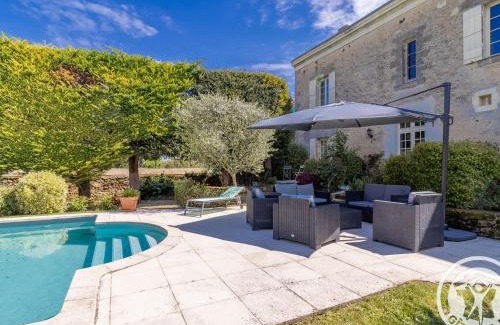 Saint-Georges-sur-Layon Bed & Breakfast | Séjour de charme avec piscine à Saint-Georges-sur-Layon, proche de Saumur et des châteaux de la Loire - FR-1-622-81