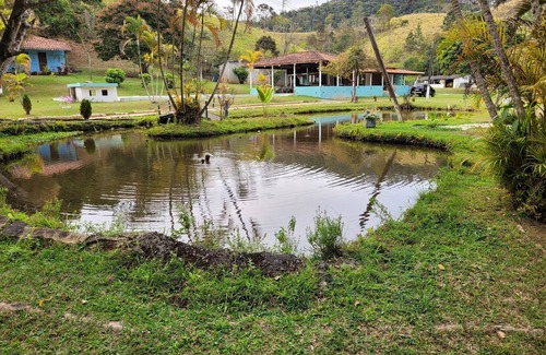Santa Isabel Cottage | Sítio JN Para Finais de Semana, Feriados ou Day-use