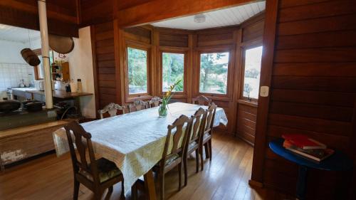 Campo Largo House | Sítio Kaapora - Chalé Confortável em meio a natureza