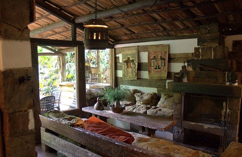 Domingos Martins House | Sítio Urtigão, with four bedrooms, rustic style!