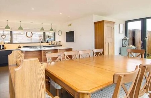 Drumchork House | Sòlas, Luxury coastal retreat