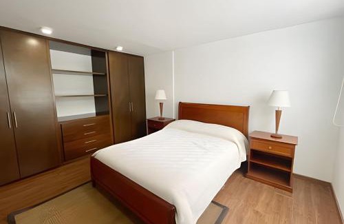 Santa Ana Apartment | Súper Apartamento TV, Wi Fi y parqueadero gratis