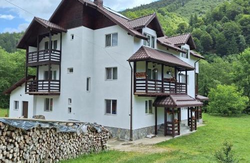 Rucar Cabin | Sătic Casa Maria