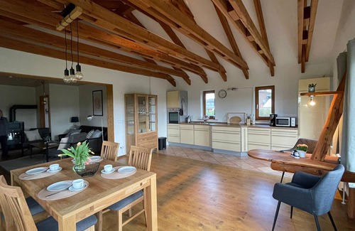 Gelting House | S Christa Ortmann - Das Ferienhaus am Feld