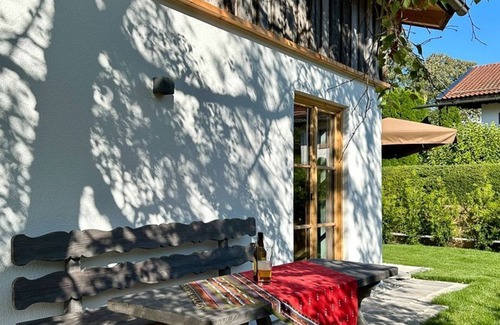 Egern Apartment | s' Große - Die Zwei Chalets am Tegernsee