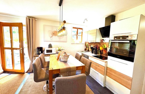 Neuschoenau House | S'Landhaus Apartment Wood-burning stove and infrared sauna Wellness shower