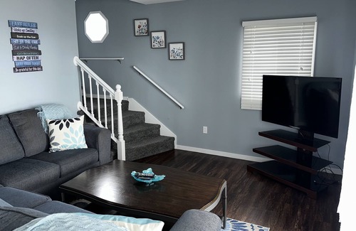 Au Gres House | S'more Beach sleeps up to 15 people located on Lake Huron Sandy beach!