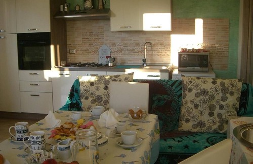 Piscinas House | S'olivariu Village Affittacamere - King Room with Roll-in Shower