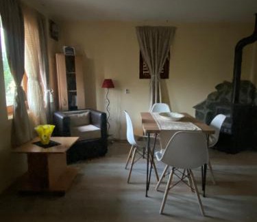 Ranilug House | s t d -PARADISO-