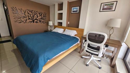 Ciudad Lopez Mateos Apartment | S04 EXECUTIVE SUITES at ITESM CEM Families Tourists & Travelers Choice Foreign Students Companies Executives WELCOME! 10min Izcalli-15min Esmeralda-20min Sátelite-25min AIFA