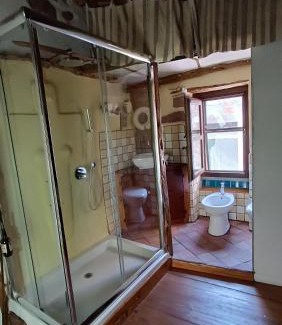 Urzulei House | Sa domu 'eccia