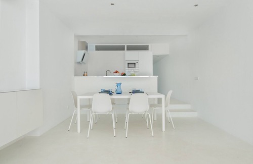 Alcudia House | SA NACR - Fantastic and modern apartment with sea views and 50 meters from the beach. Idea
