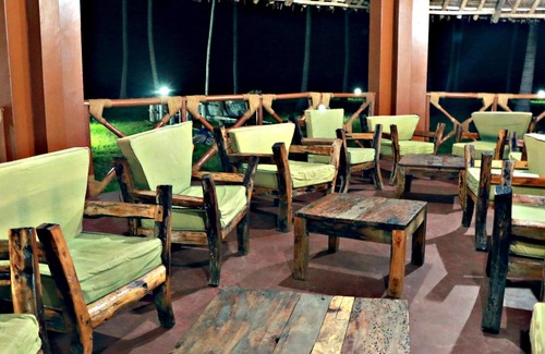 Mkwaja Hotel | SAADANI PARK HOTEL - SAADANI NATIONAL PARK