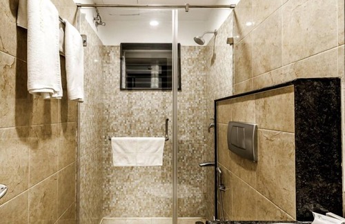 Mogappair Hotel | Saaral Residency